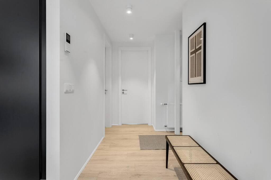 Luxury Penthous - 3 Bedroom - 2 Bath - Freeparking - Downtown Reykjavík Exterior photo